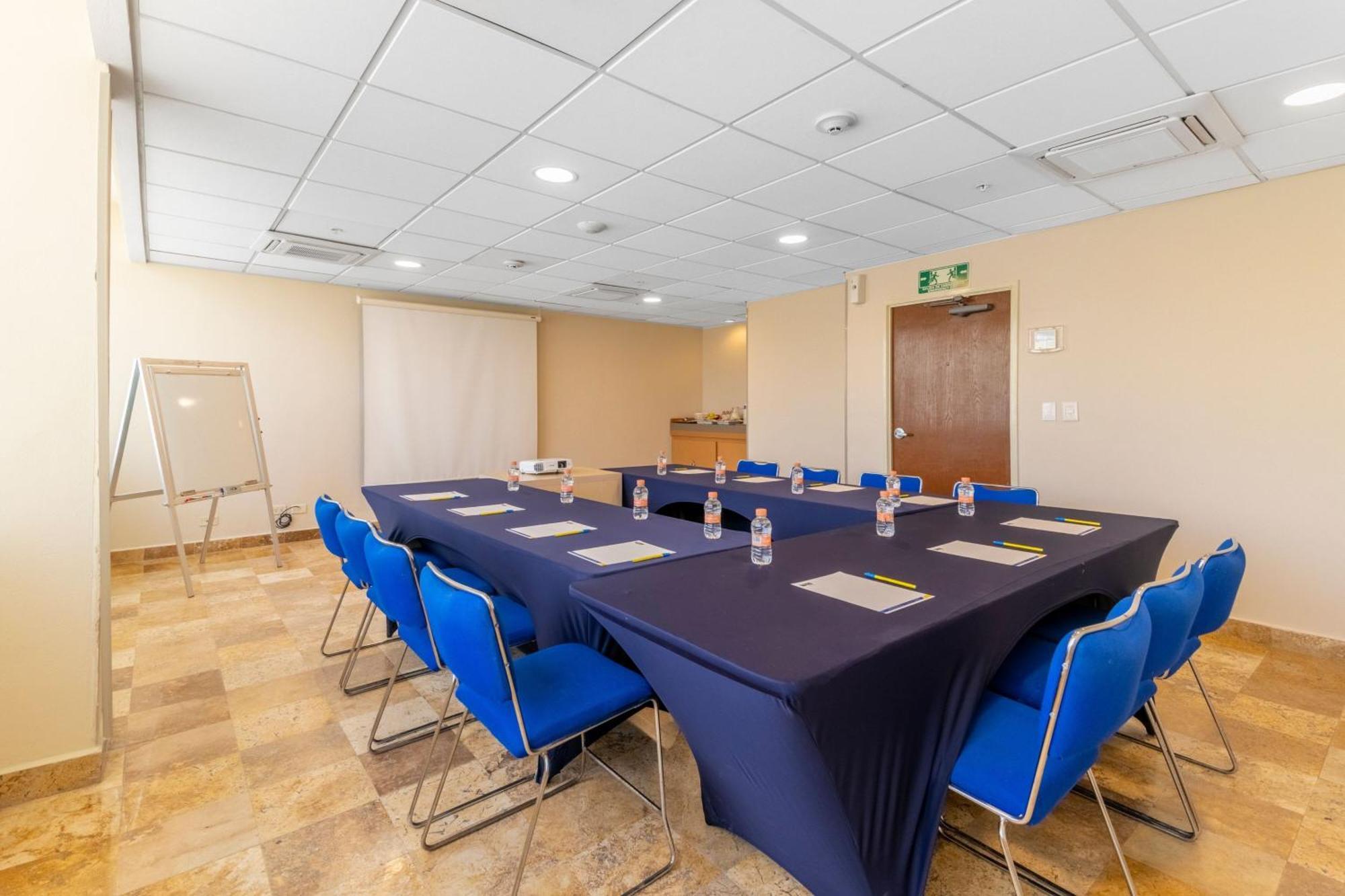 City Express By Marriott קנקון מראה חיצוני תמונה